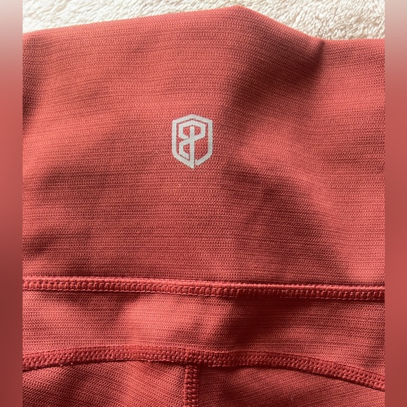 Born Primitive Rise Leggings 2.0 L EUC - Picture 5 of 8